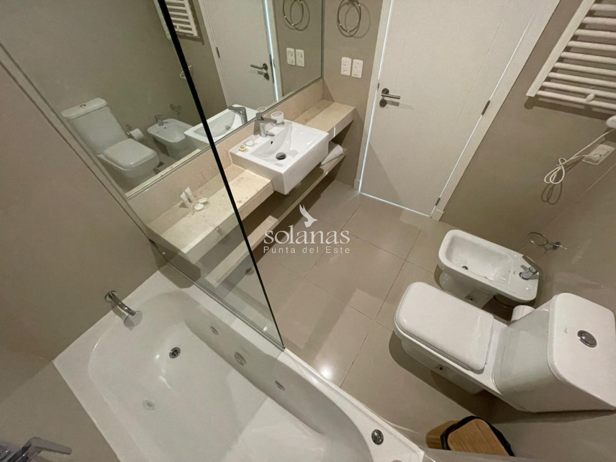 Casa ID.208 - Excelente Casa en Solanas - 3 Dormitorios, Parrillero y Piscina