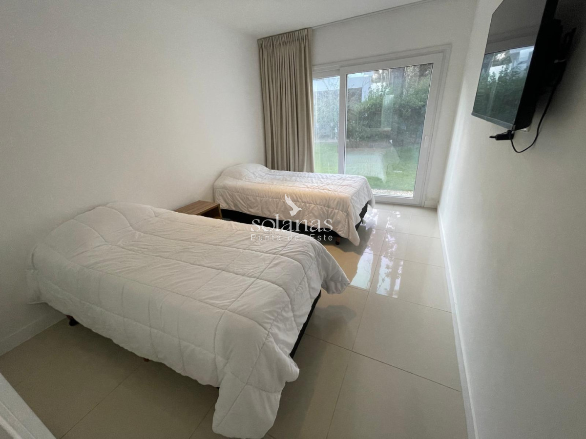 Casa ID.208 - Excelente Casa en Solanas - 3 Dormitorios, Parrillero y Piscina