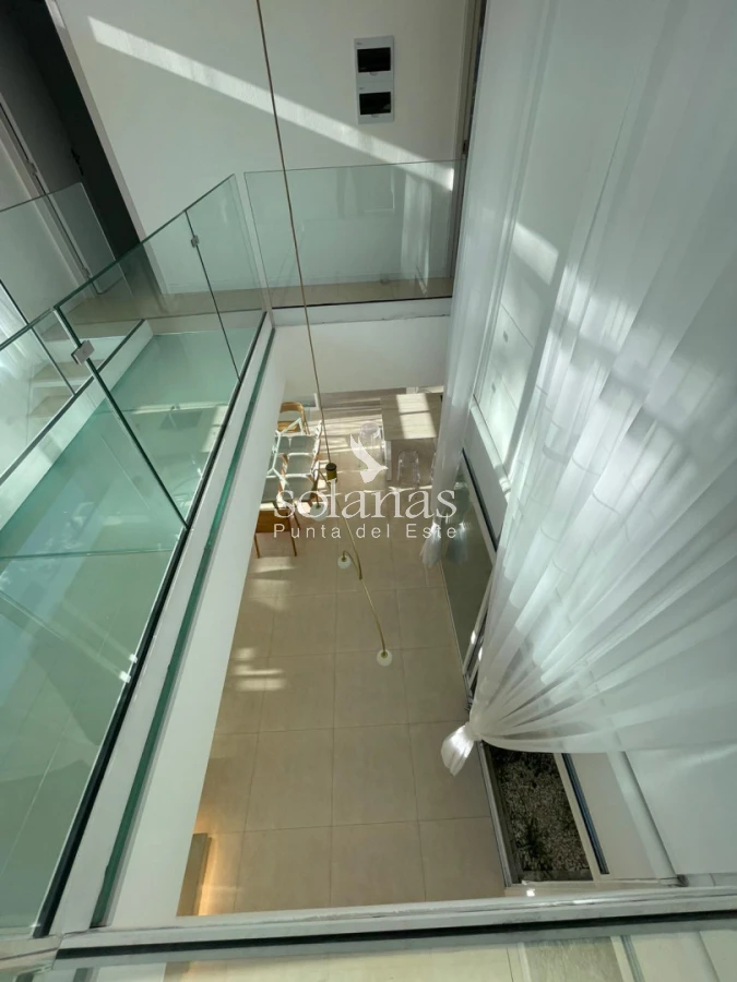 Casa ID.202 - 🏡 Elegancia Moderna en Cada Rincón: La Casa que Eleva Tu Estilo de Vida