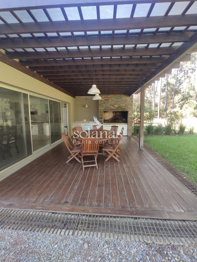 Casa ID.117 - Hermosa casa en Solanas Village.