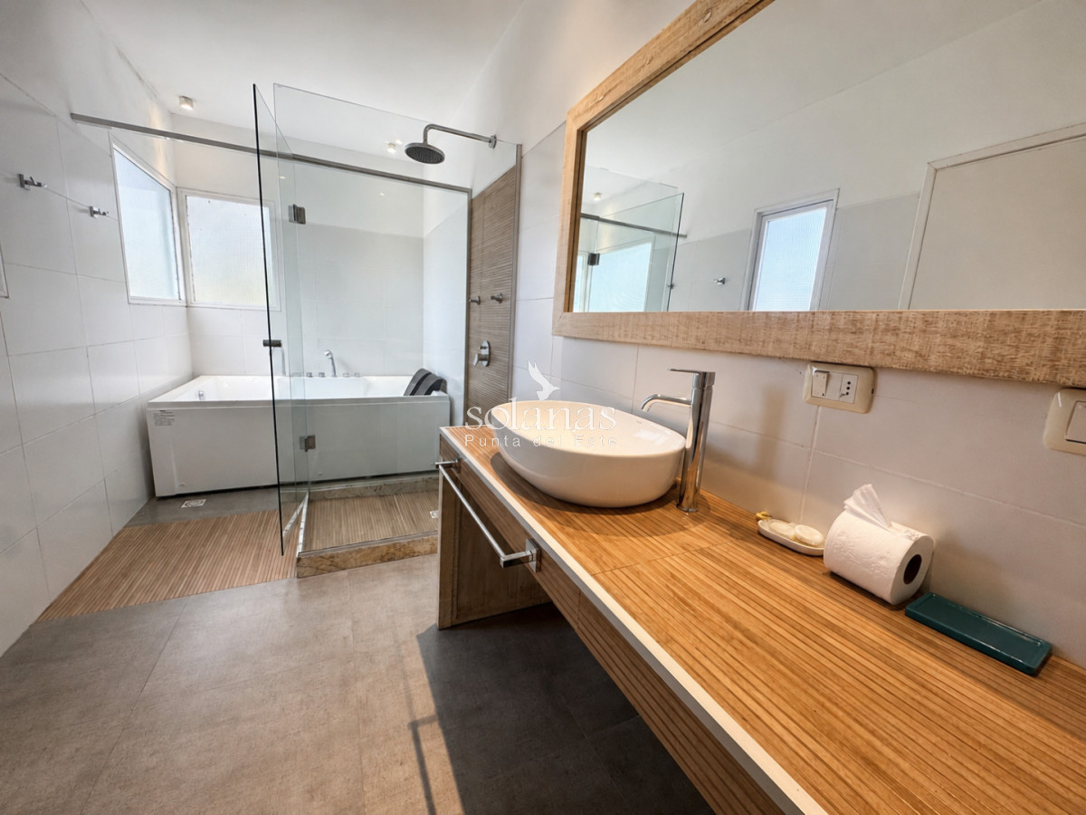 Casa ID.240 - Excelente casa en oportunidad - Solanas Village