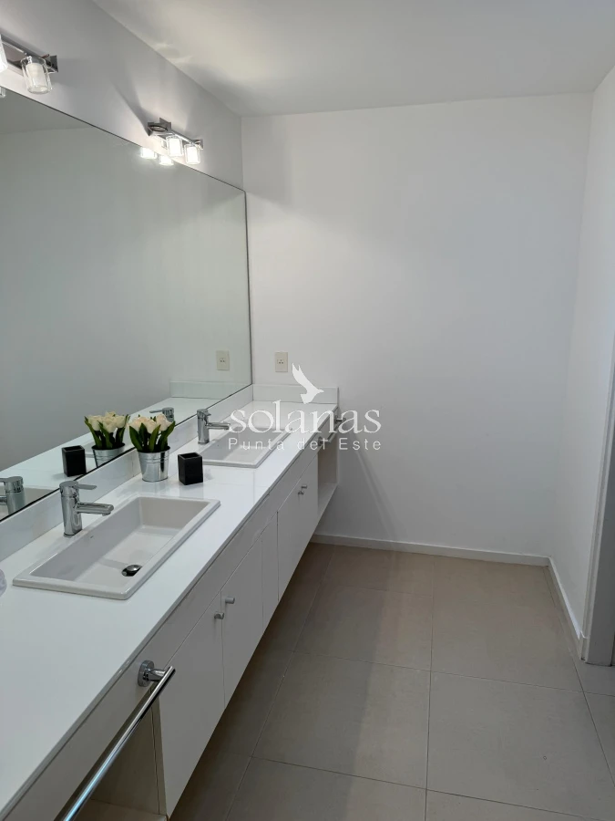 Casa ID.104 - Casa en Design Village.