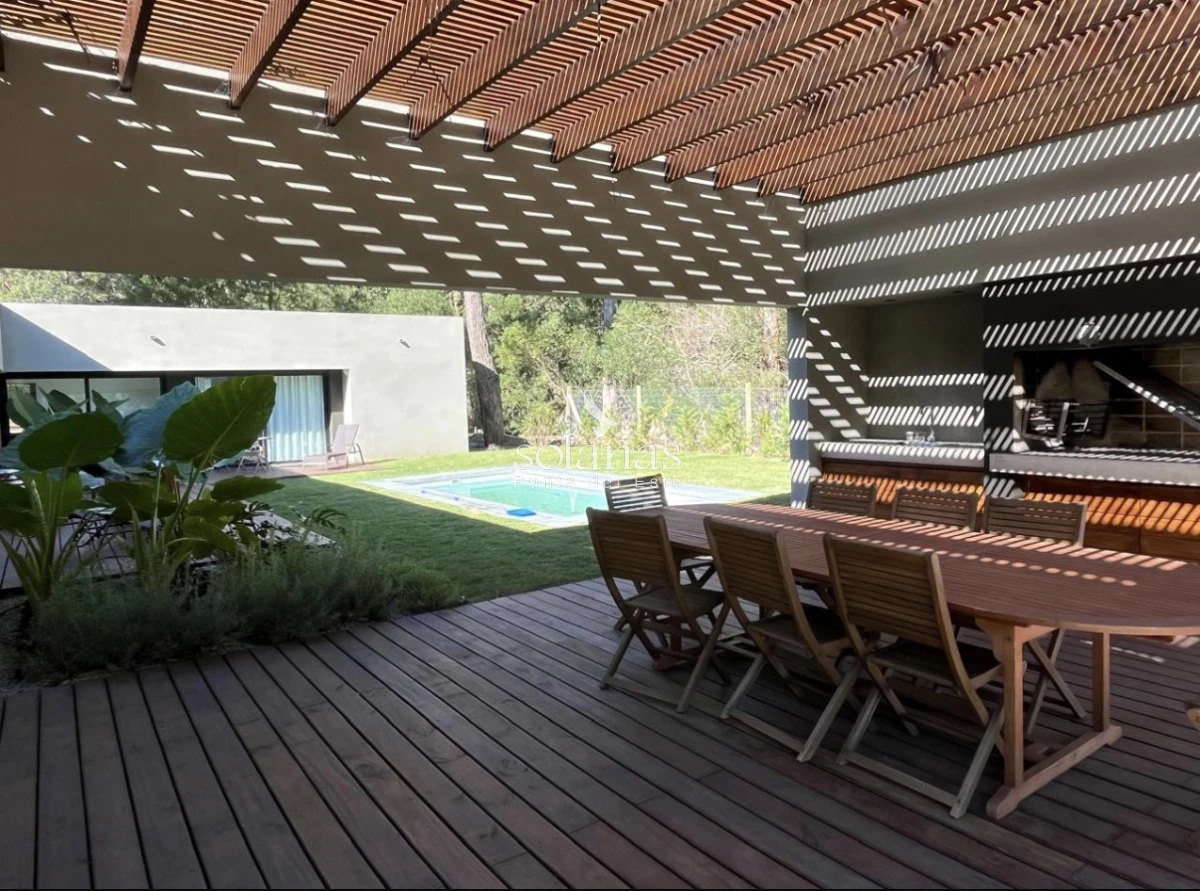 Casa ID.200 - Casa en Design Village!!