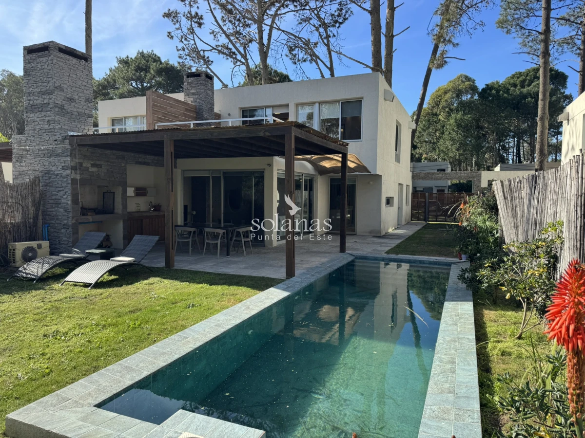 Casa ID.178 - Excelente Casa en Solanas Village!!!