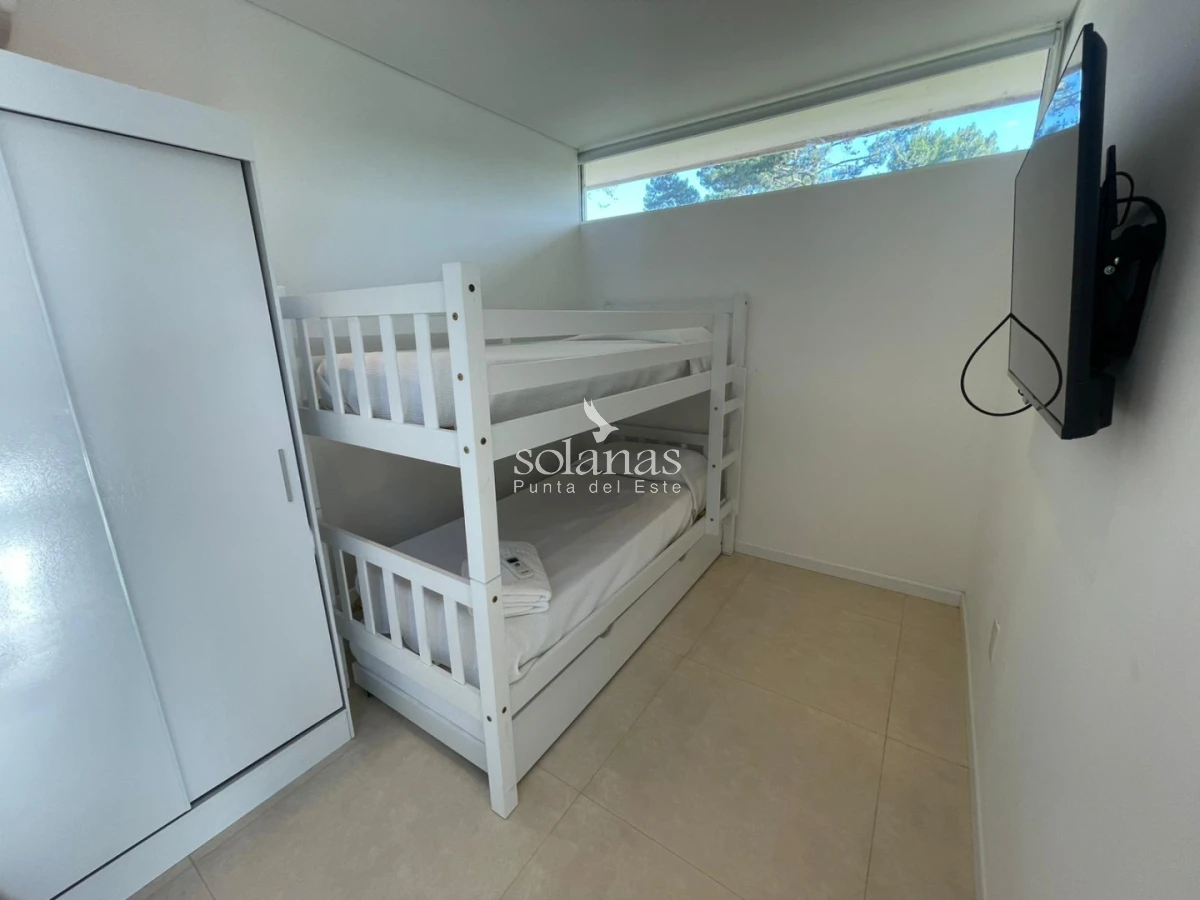 Casa ID.202 - 🏡 Elegancia Moderna en Cada Rincón: La Casa que Eleva Tu Estilo de Vida