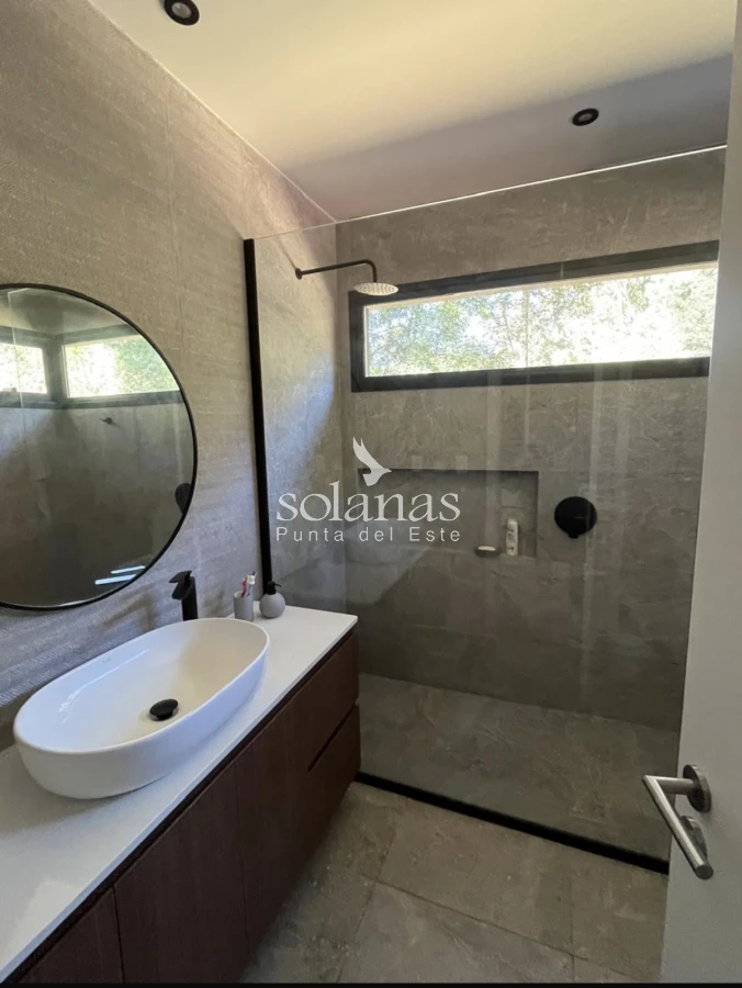 Casa ID.200 - Casa en Design Village!!