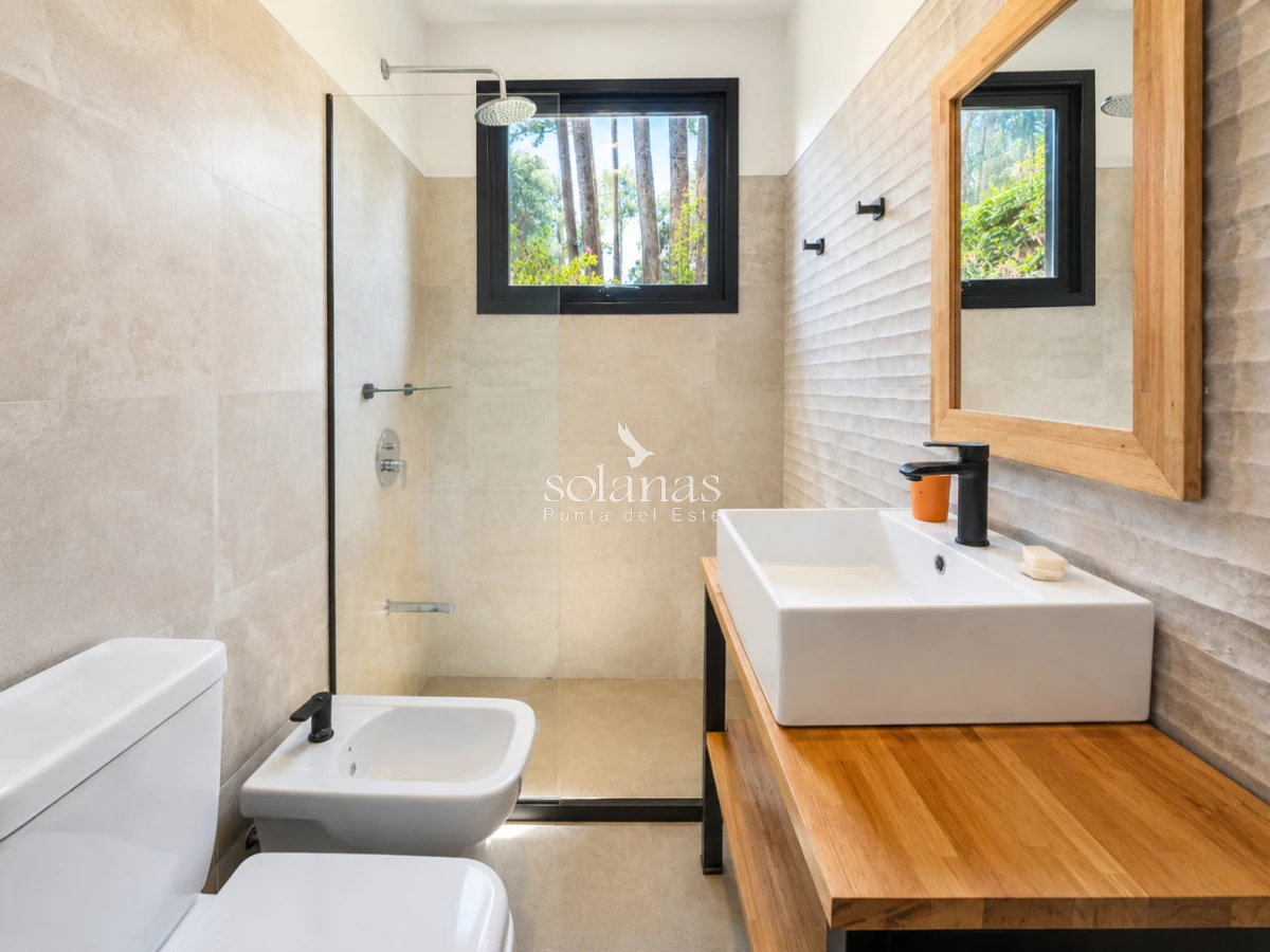 Casa ID.239 - Casa moderna con piscina y gran entorno verde en Solanas