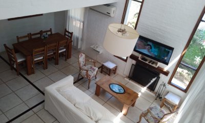 Casa en Solanas Village. Financiada.