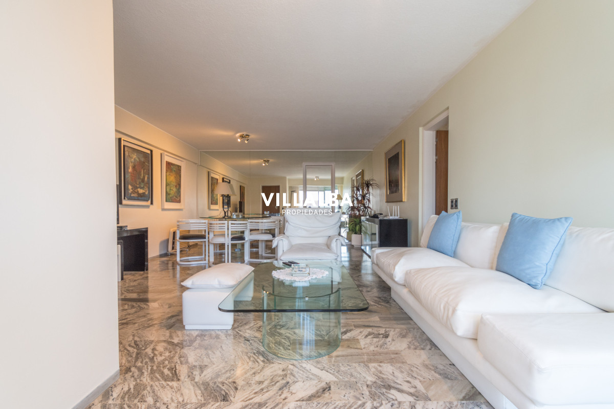 Apartamento ID.3620 - Apartamento Reciclado de 3 dormitorios en venta