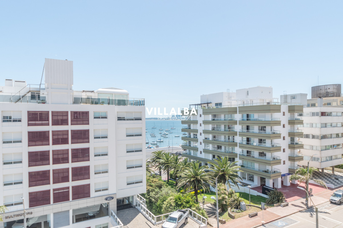 Apartamento ID.3620 - Apartamento Reciclado de 3 dormitorios en venta