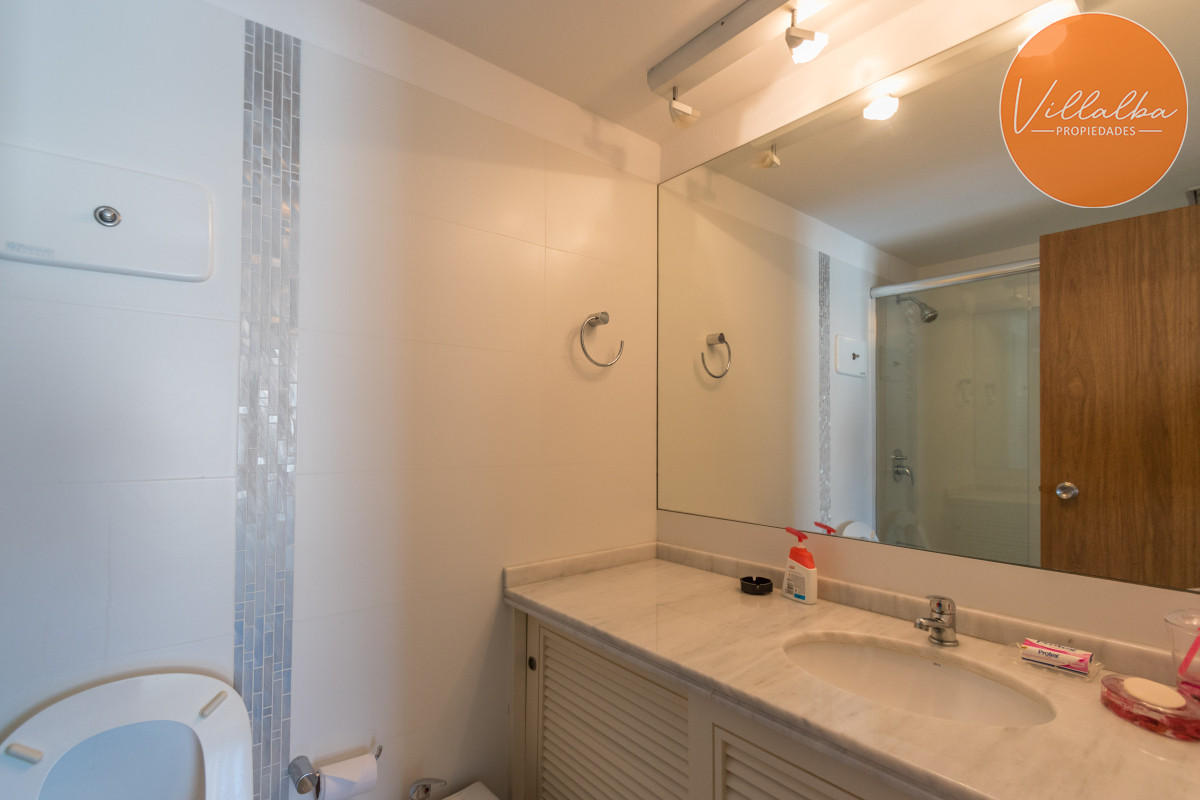 Apartamento ID.3620 - Apartamento Reciclado de 3 dormitorios en venta
