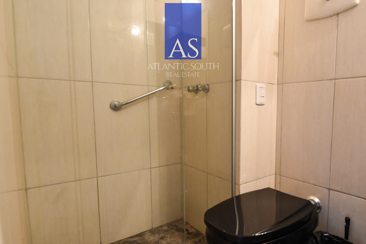 Apartamento ID.4248 - Apartamento en venta de 2 dormitorios + 2 baños . Reciclado con garage