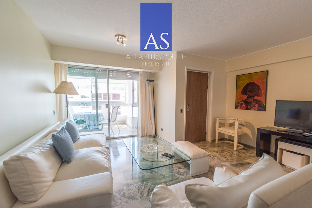 Apartamento ID.4247 - Apartamento Reciclado de 3 dormitorios en venta