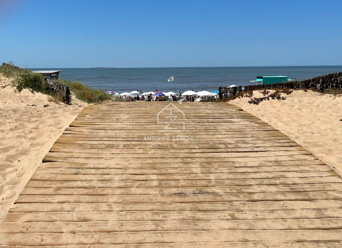 Apartamento ID.1891 - Primera fila al Mar! Torre con amenities frente a La Olla. 
