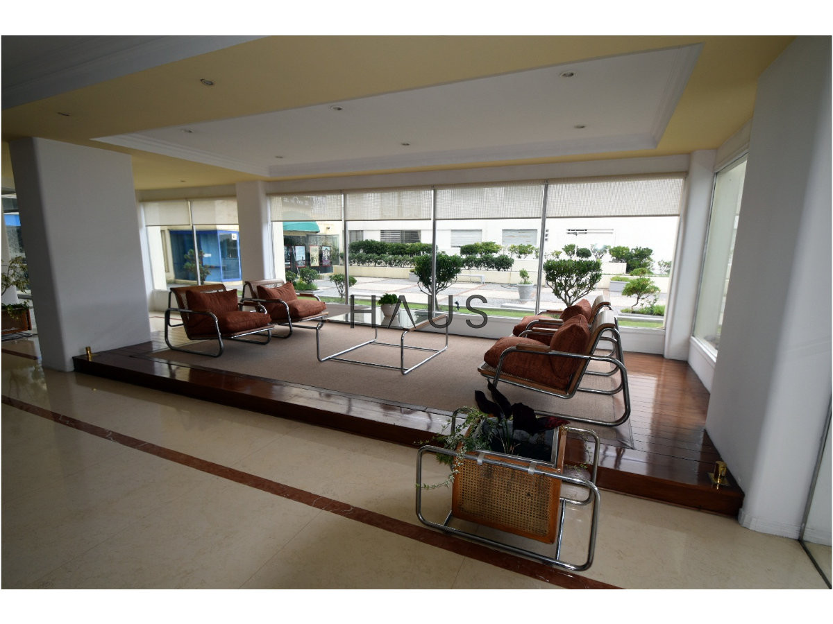 Apartamento ID.687 - Vista al Puerto! Amplio apartamento de 1 dormitorio y medio. 