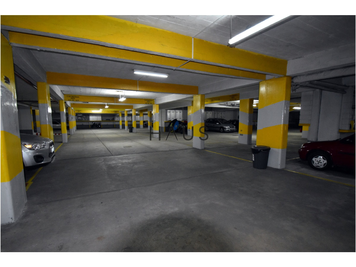 Apartamento ID.684 - Torre Libertador. Apartamento 1 dormitorio y medio al Puerto! 