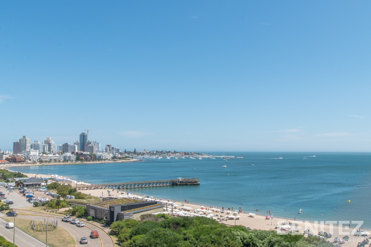 Apartamento ID.9580 - Millenium. Esquinero a la Peninsula. Playa Mansa.