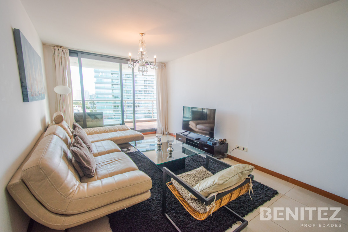 Apartamento ID.9700 - Tressesenta. Excelente apartamento de 2 dormitorios con enorme balcón.