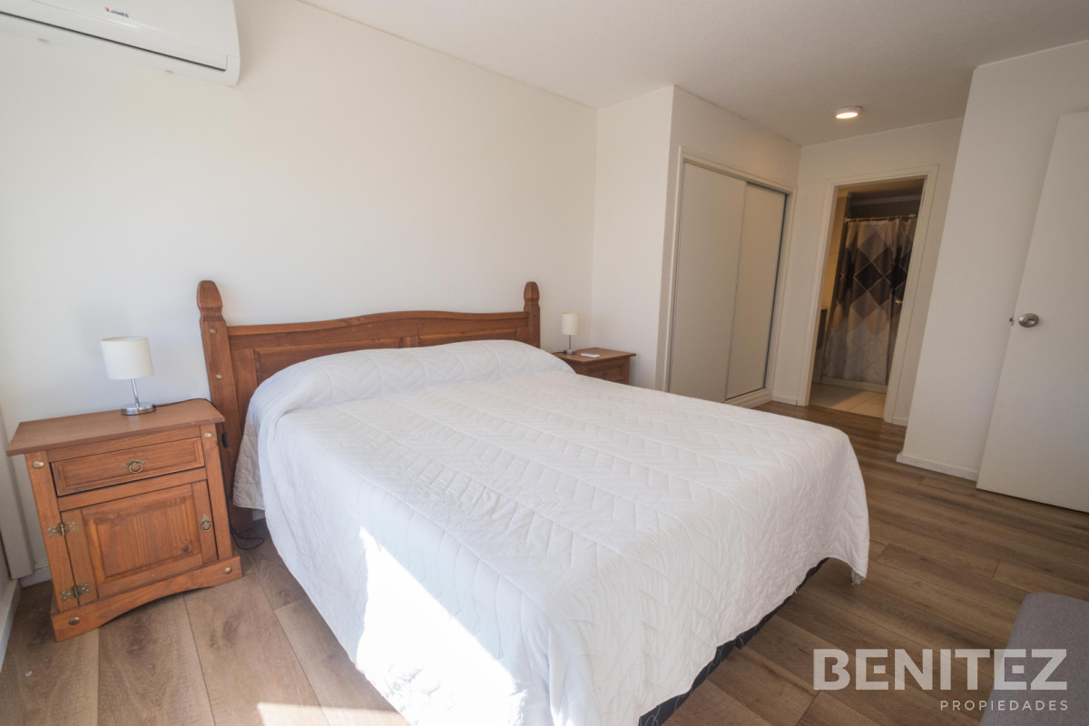 Apartamento ID.575 - Imperdible! Apartamento esquinero de 3 dormitorios. Reciclado.