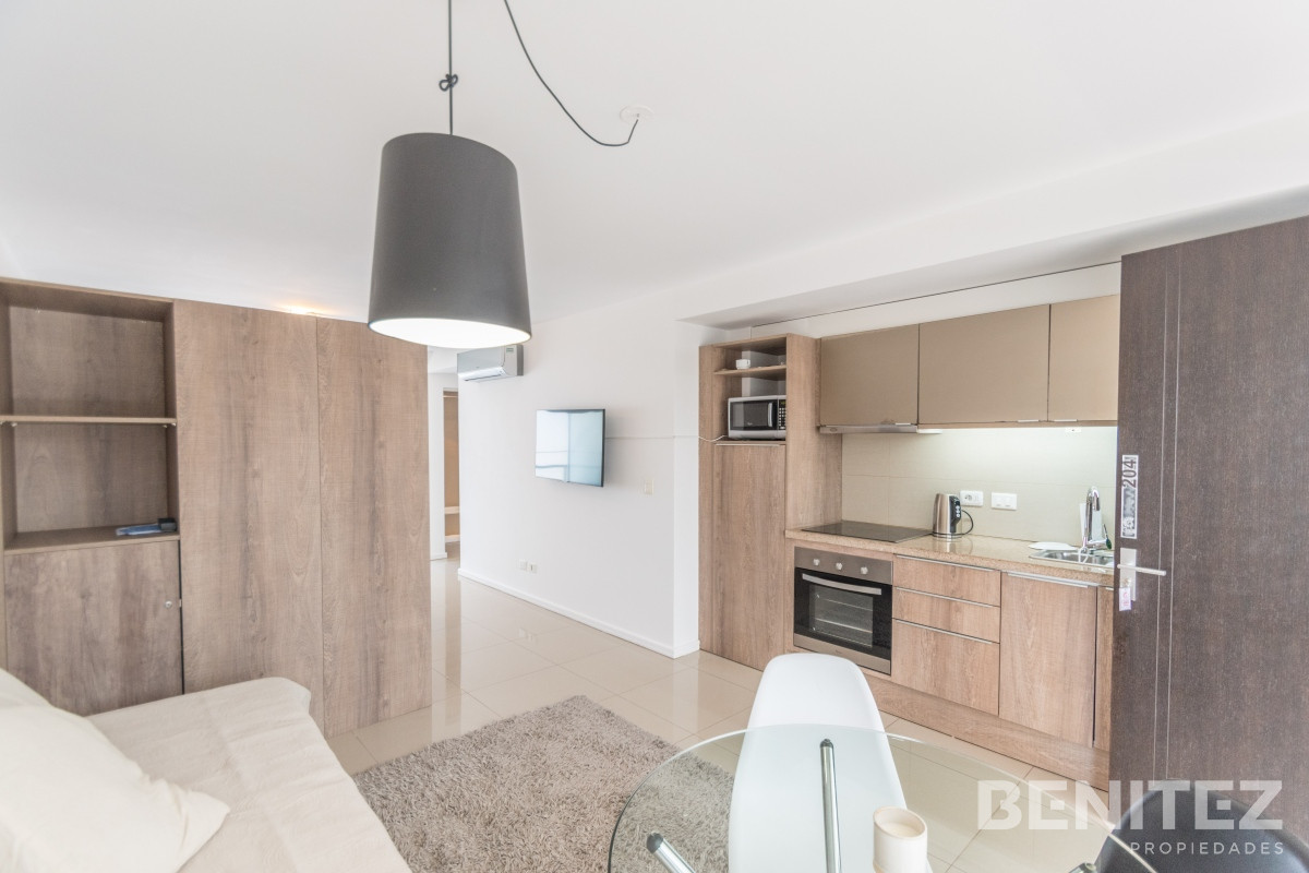 Apartamento ID.7814 - Gala Puerto equipado. Monoambiente + balcon. Zona Puerto