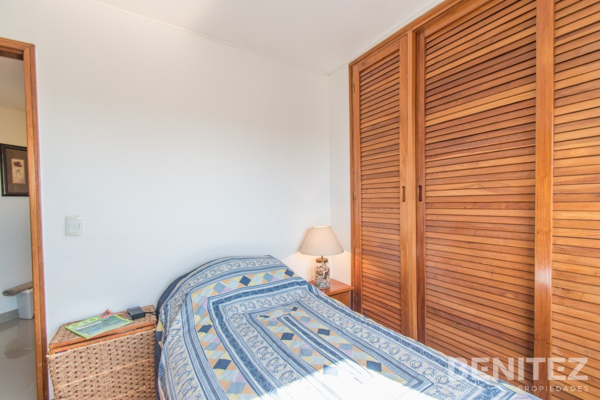 Apartamento ID.9106 - Oportunidad Frente a Punta Shopping. Excelente orientación al Mar!