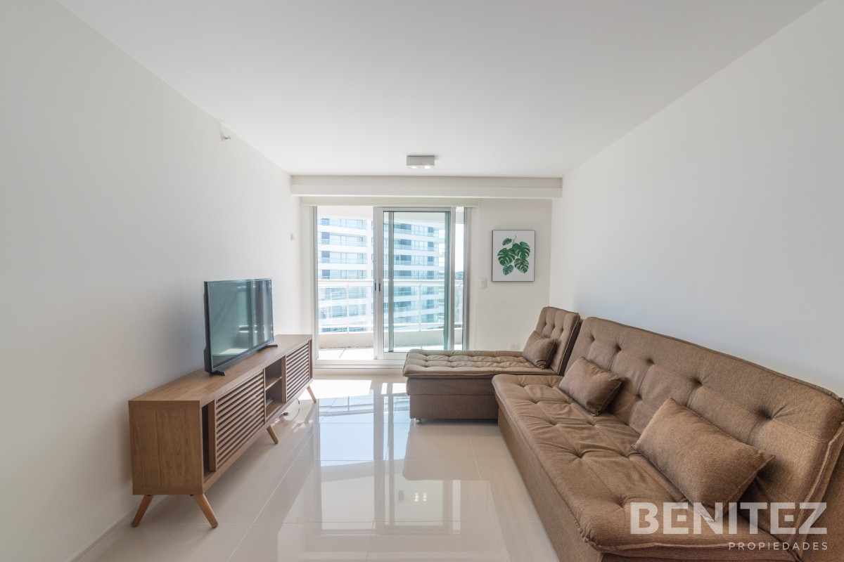 Apartamento ID.9177 - Look Brava. Apartamento 1 dormitorios + 2 baños. Equipado divino!