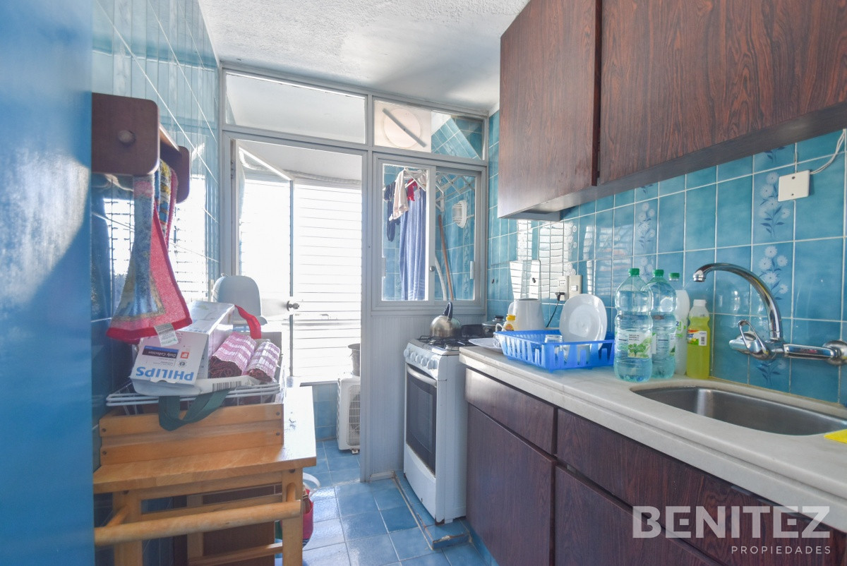 Apartamento ID.8587 - A metros del Puerto. Excelente apartamento 1 dormitorio. Torre con servicios