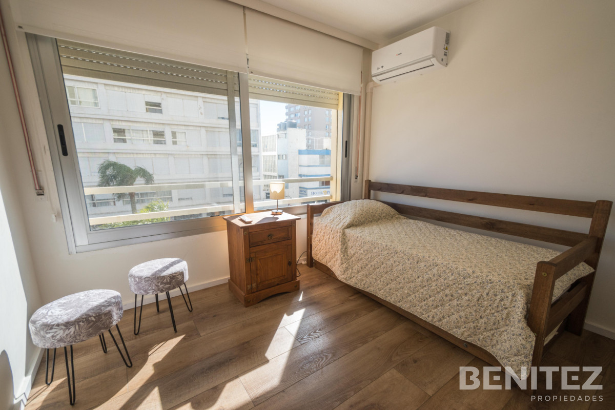Apartamento ID.575 - Imperdible! Apartamento esquinero de 3 dormitorios. Reciclado.