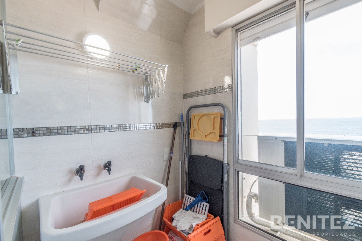 Apartamento ID.7123 - Torre Verona. Piso alto de 2 dormitorios. Reciclado.