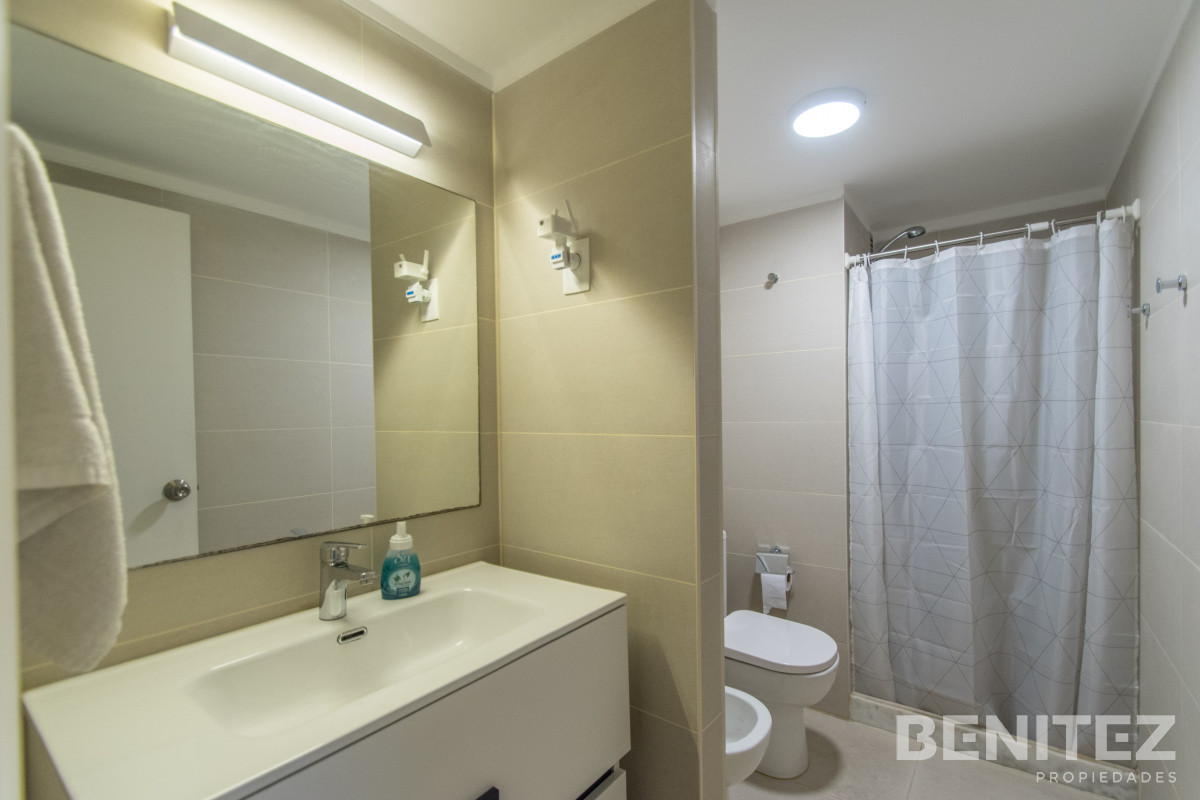 Apartamento ID.575 - Imperdible! Esquinero de 3 dormitorios. Pintos Risso.