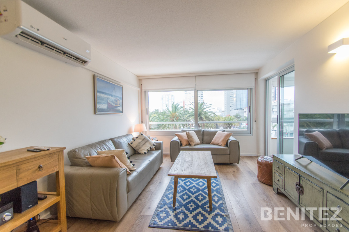 Apartamento ID.575 - Imperdible! Esquinero de 3 dormitorios. Pintos Risso.