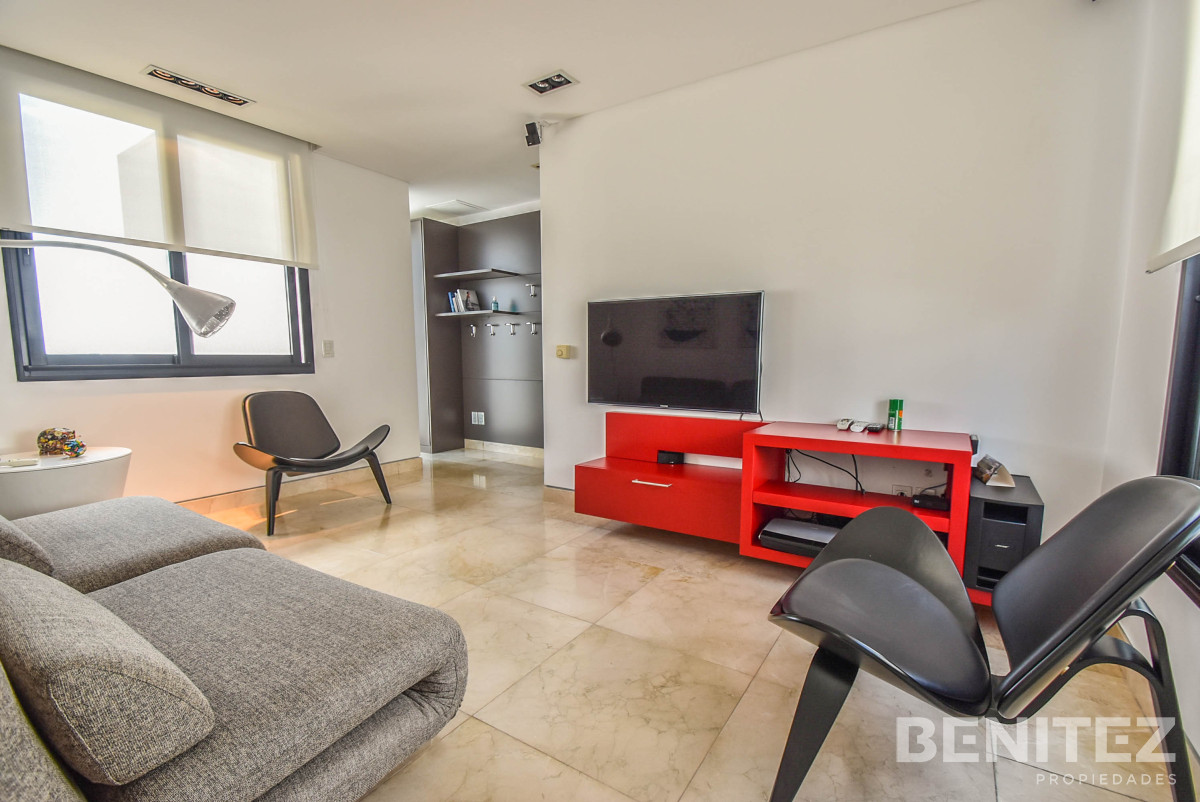 Apartamento ID.8465 - Le Bleu. Pent-House. Frente al Puerto con el diseño de Carlos Ott.