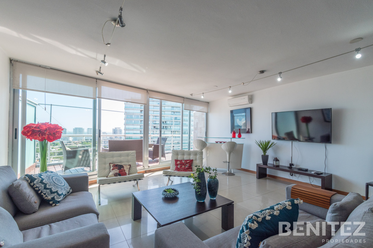 Apartamento ID.7901 - Penthouse en Tressesenta en venta!