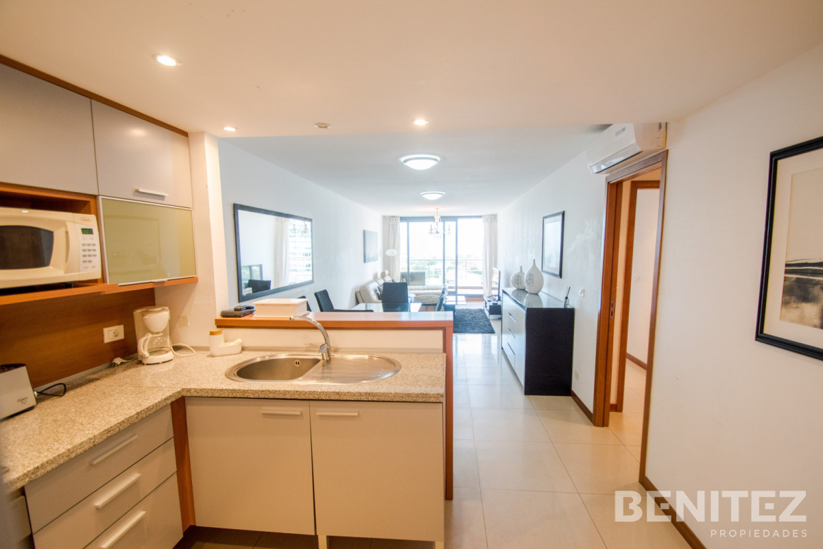 Apartamento ID.9700 - Tressesenta. Excelente apartamento de 2 dormitorios con enorme balcón.