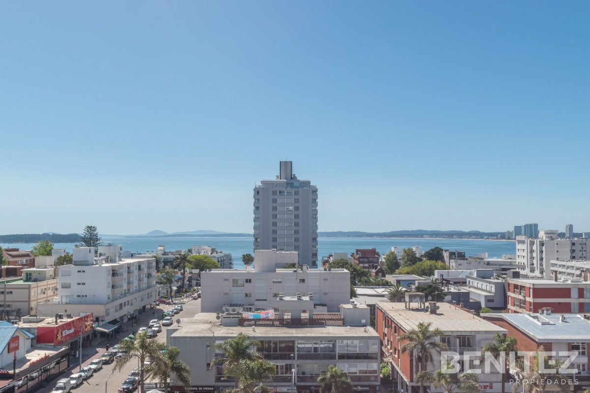 Apartamento ID.9272 - Apartamento esquinero en venta de 2 dormitorios. Vista Mansa.