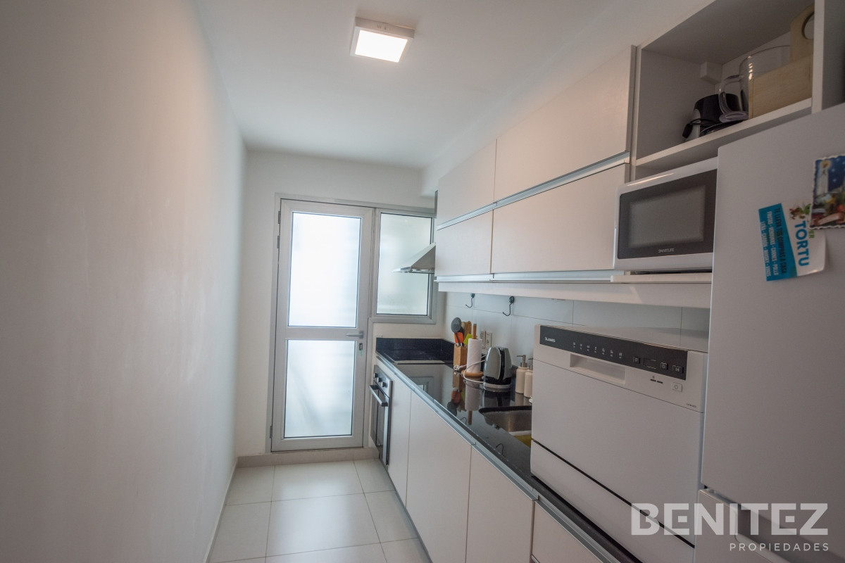 Apartamento ID.8385 - Bellagio Tower. Esquinero de 3 dormitorios. Equipado.