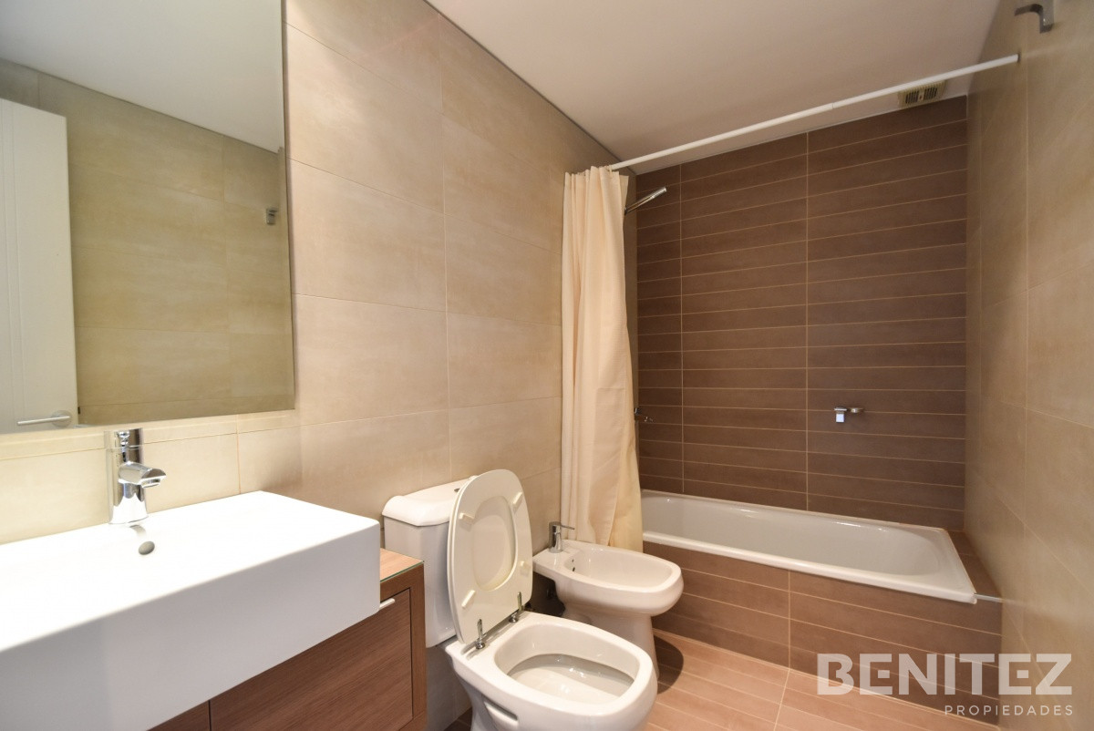 Apartamento ID.8590 - GALA VISTA. Apartamento de 3 dormitorios + 3 baños en venta. Equipado!