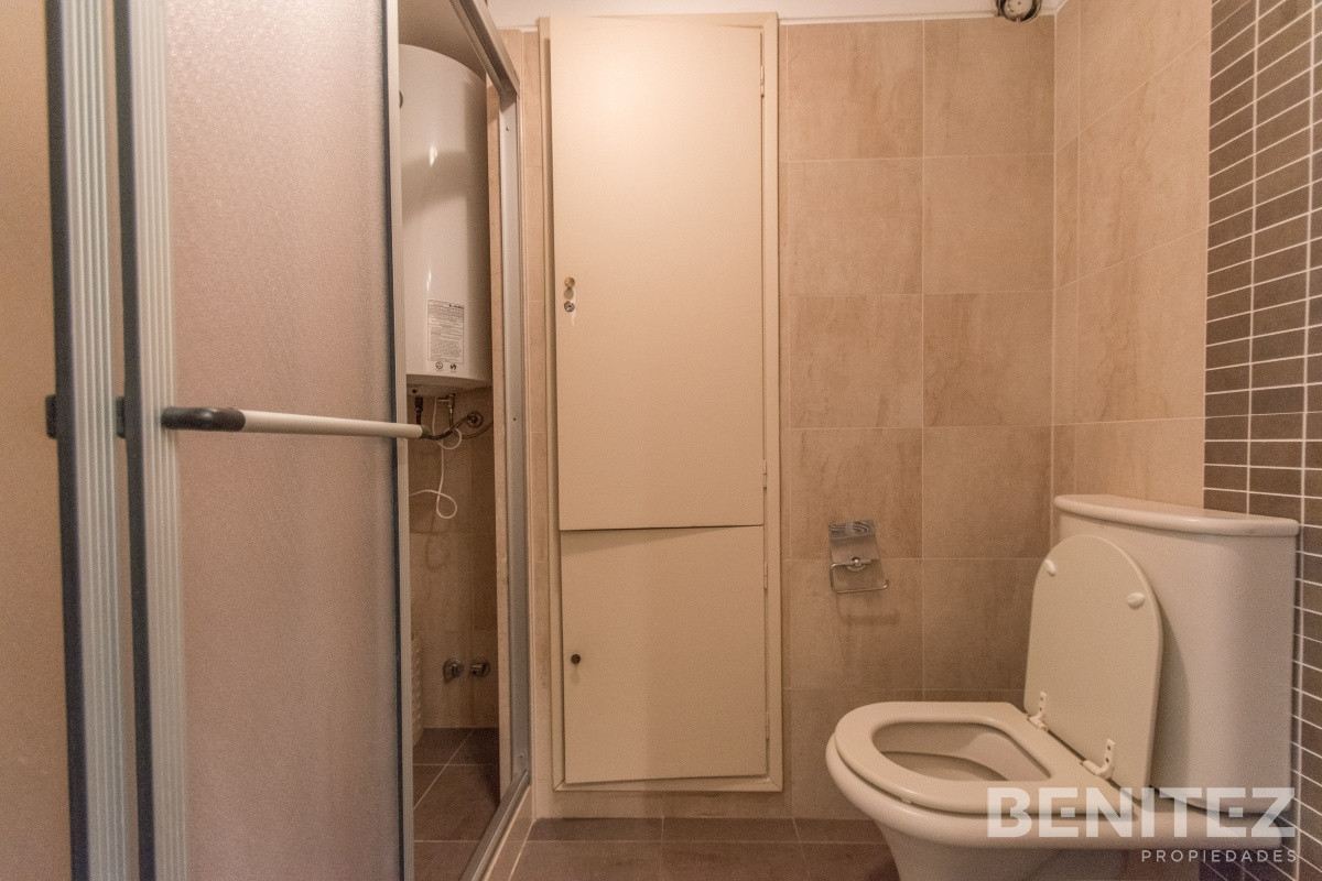 Apartamento ID.272 - Zona Peninsula. Torre con servicios. 2 dormitorios esquinero. 