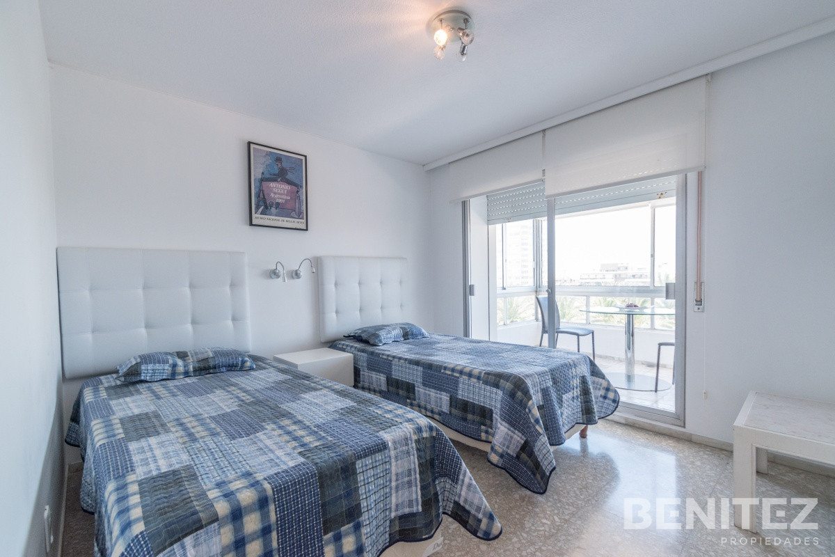 Apartamento ID.6128 - Torre Libertador. Esquinero de 3 dormitorios reciclado.