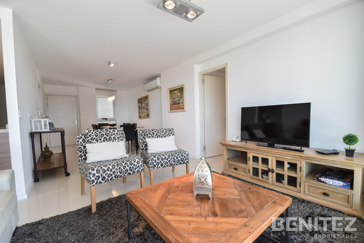 Apartamento ID.8590 - GALA VISTA. Apartamento de 3 dormitorios + 3 baños en venta. Equipado!