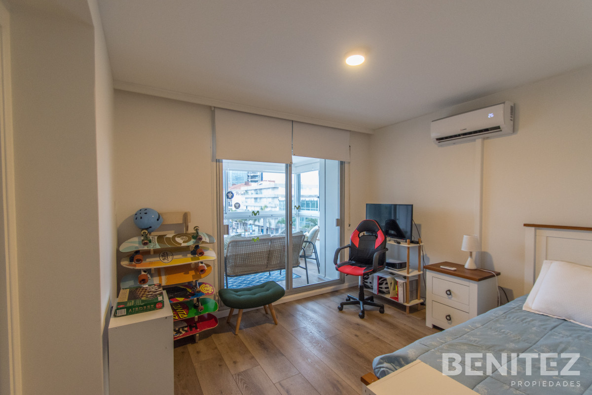 Apartamento ID.575 - Imperdible! Esquinero de 3 dormitorios. Pintos Risso.