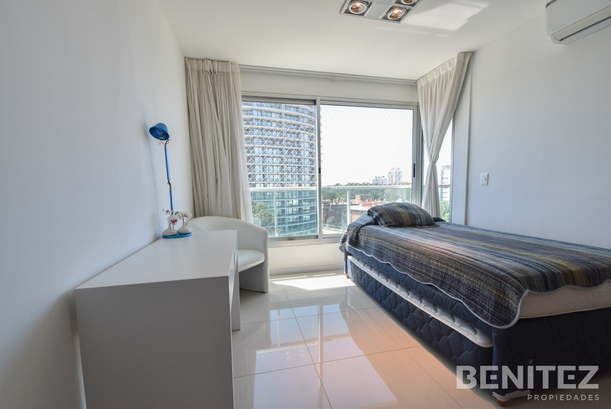 Apartamento ID.8590 - GALA VISTA. Apartamento de 3 dormitorios + 3 baños en venta. Equipado!