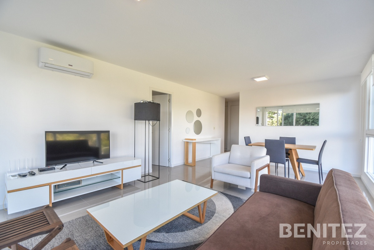 Apartamento ID.8810 - Apartamento en venta de 1 dormitorio + 1 baño . 