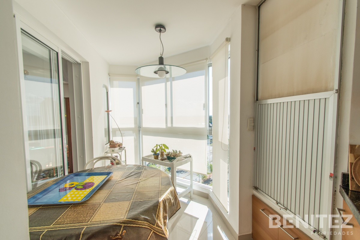 Apartamento ID.9106 - Oportunidad Frente a Punta Shopping. Excelente orientación al Mar!