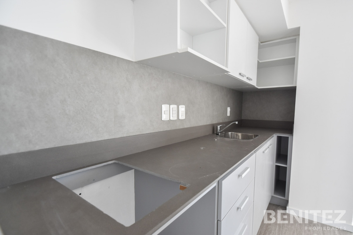 Apartamento ID.8627 - Apartamento en venta de 1 dormitorio + 2 baños a estrenar con garage