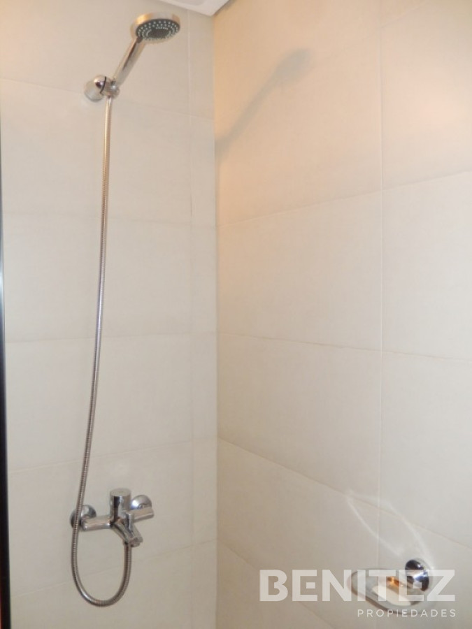 Apartamento ID.8190 - Apartamento en venta de 1 dormitorio + 1 baño. Con garage