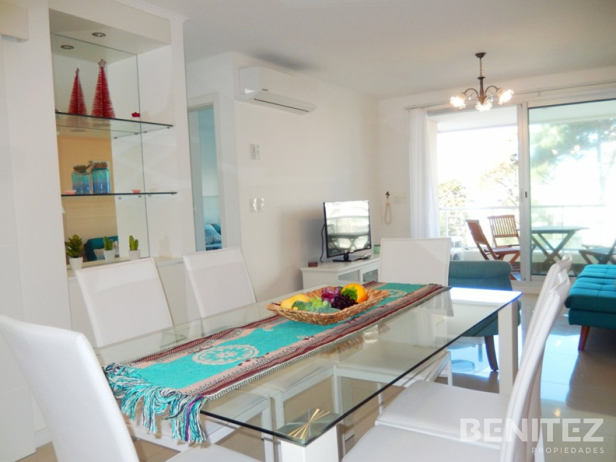 Apartamento ID.8190 - Apartamento en venta de 1 dormitorio + 1 baño. Con garage