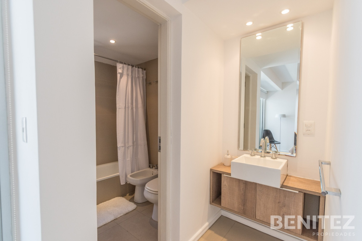 Apartamento ID.7814 - Gala Puerto equipado. Monoambiente + balcon. Zona Puerto