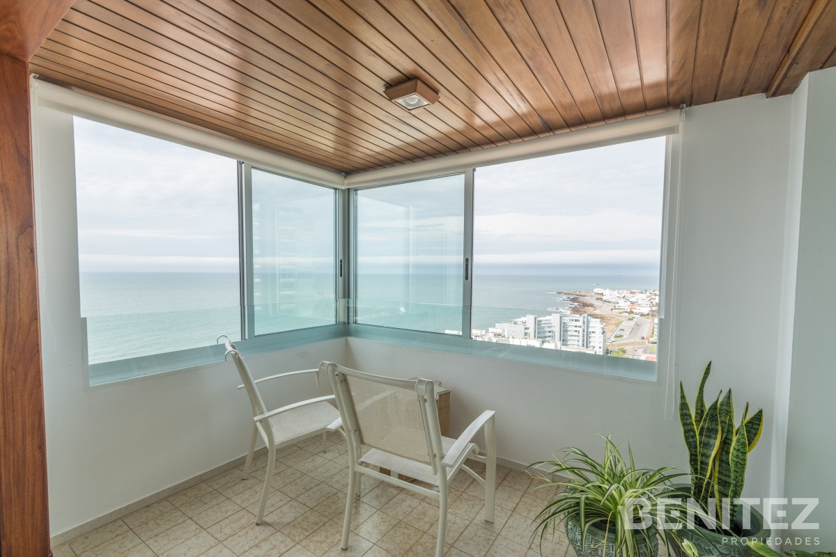Apartamento ID.355 - Apartamento de 3 dormitorios. Excelente vista al Mar