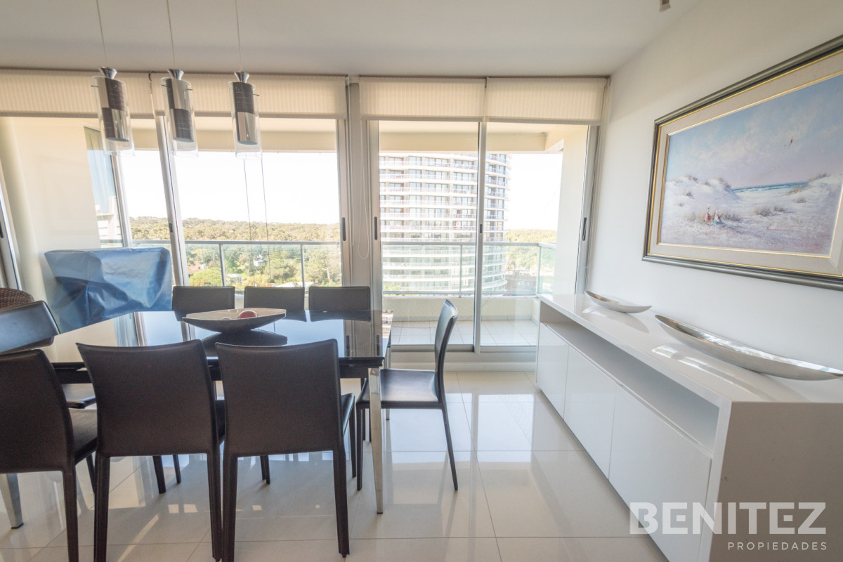 Apartamento ID.9605 - Gala Vista. Esquinero equipado de 3 dormitorios.